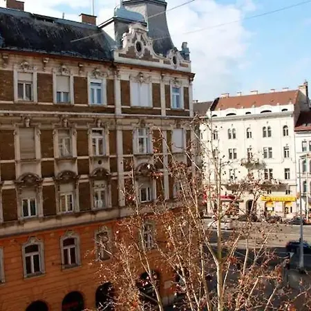 Apartment Mester4 Near To The Danube Budapest